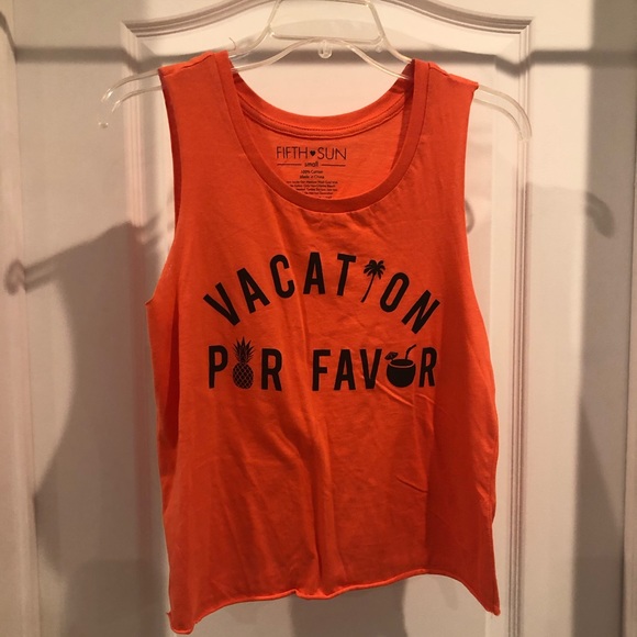 Vacation Please Crop Top - Picture 2 of 3